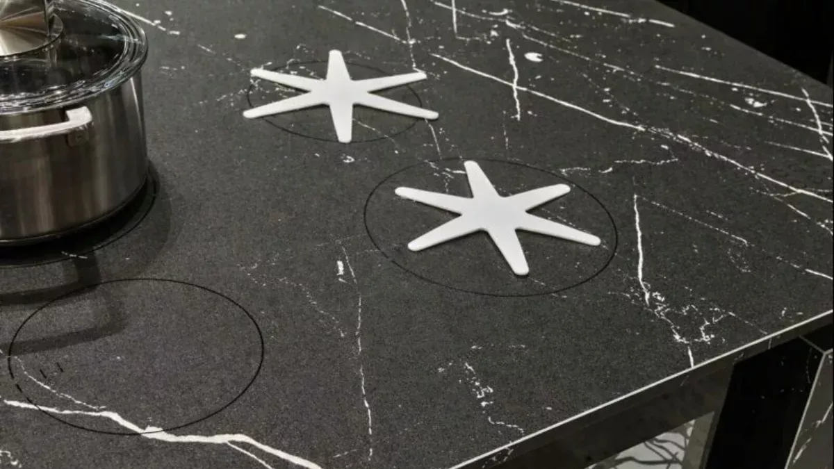 Indukčn&iacute; varn&eacute; desky budou zak&aacute;z&aacute;ny v roce 2026; tento nov&yacute; způsob vařen&iacute; je nahrad&iacute; ve v&scaron;ech kuchyn&iacute;ch